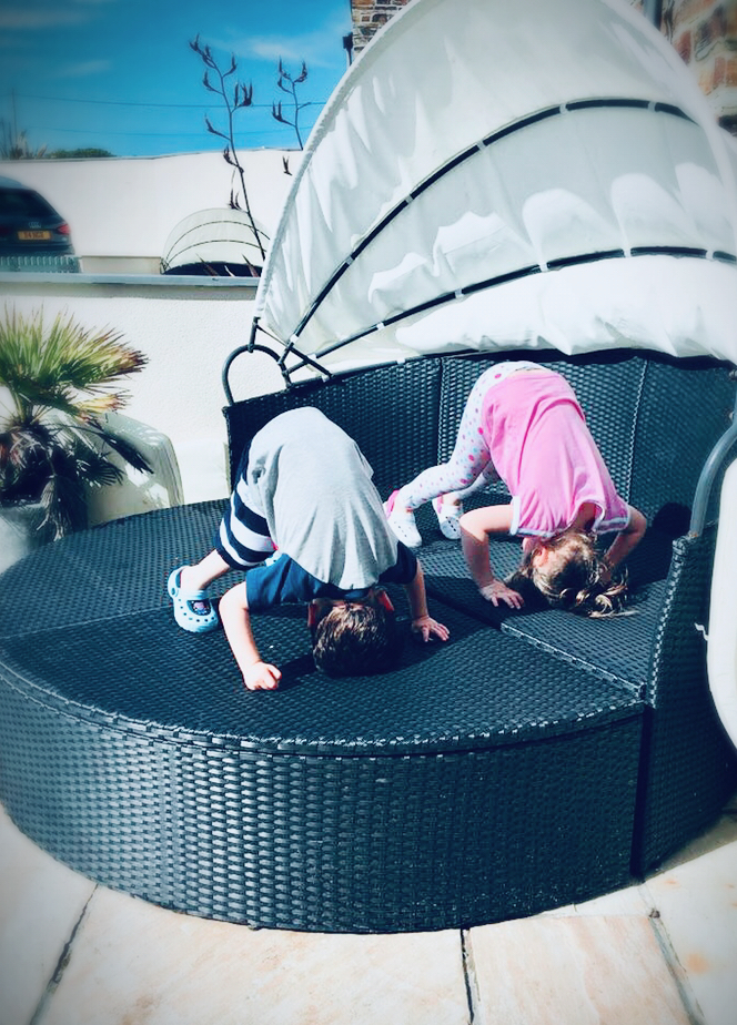 8202D9CA-02D3-4E34-B031-B747CC02D43C