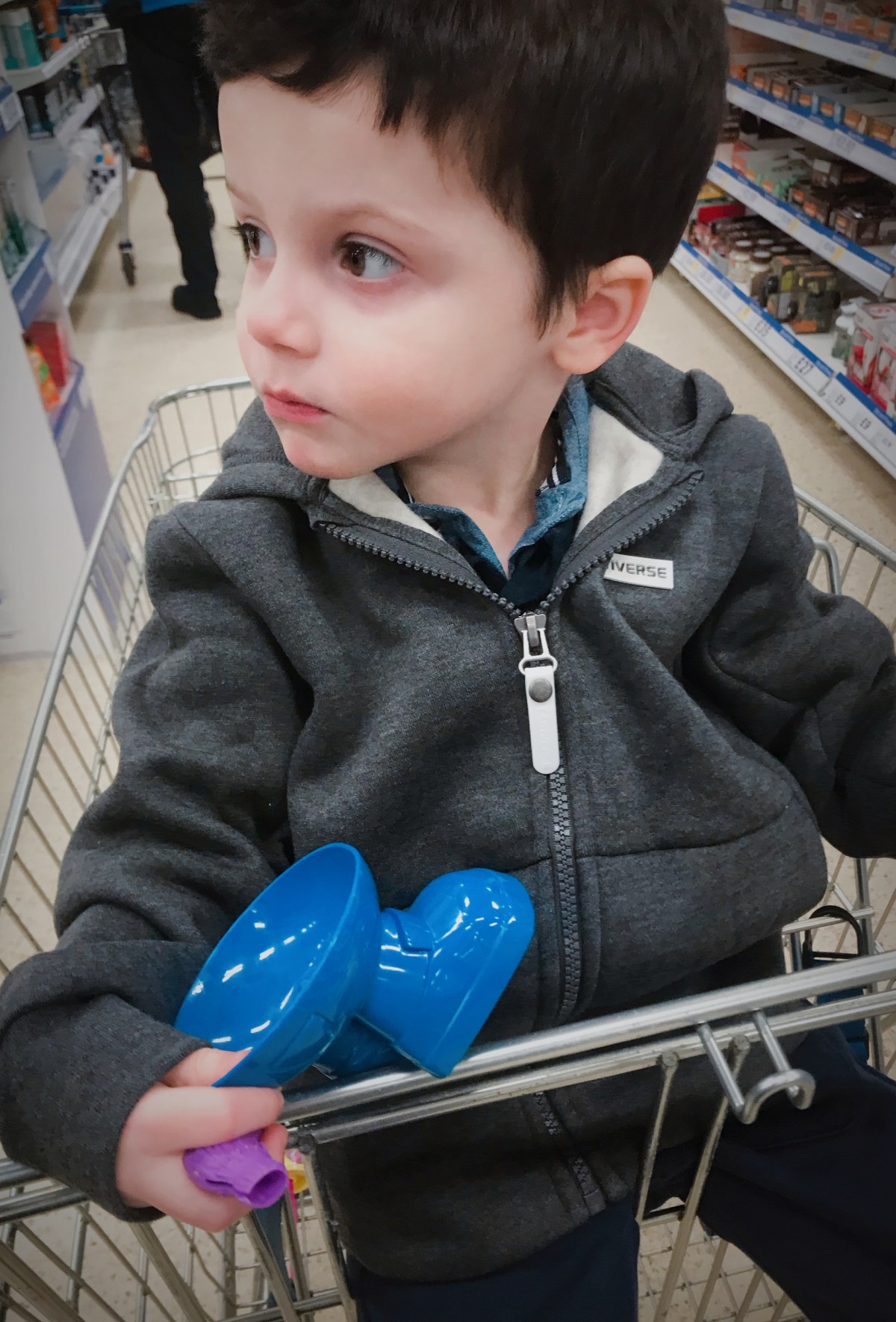 8C506549-5B8C-4D5F-830D-D69A296CBE6A