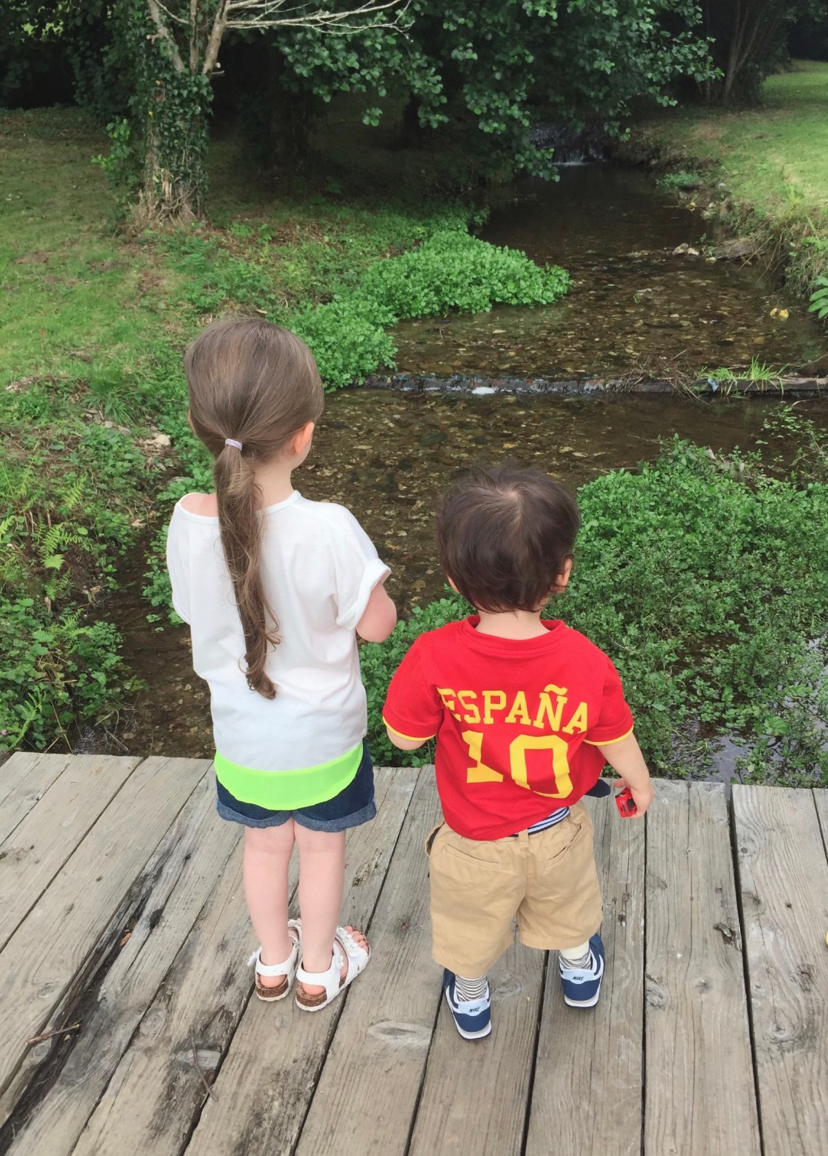 FD07758E-4DEE-4A24-9979-DBF8C46EBA56